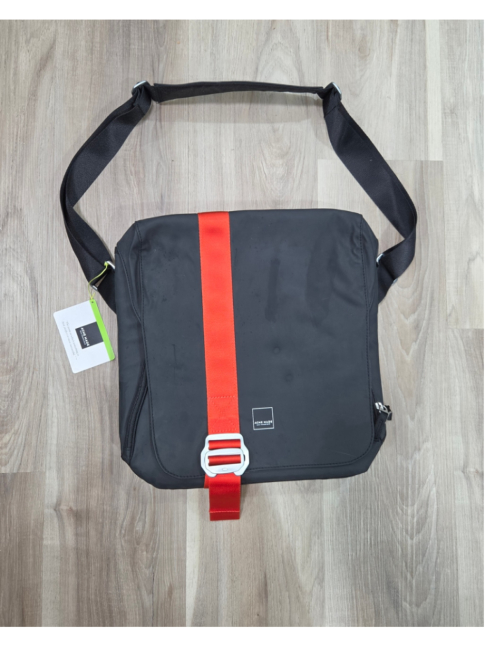 Acme Made North Point Messenger Bag One Size Black and Red